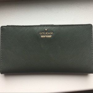 Kate spade wallet - olive